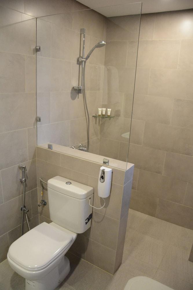 The 58 Hotel Salmiya מראה חיצוני תמונה